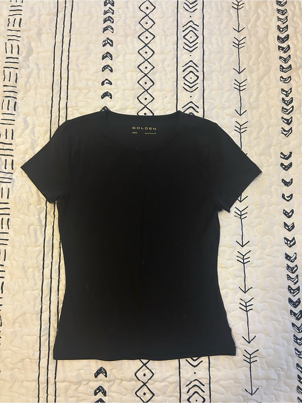 Aritzia Golden Butter Essential T-Shirt - Black